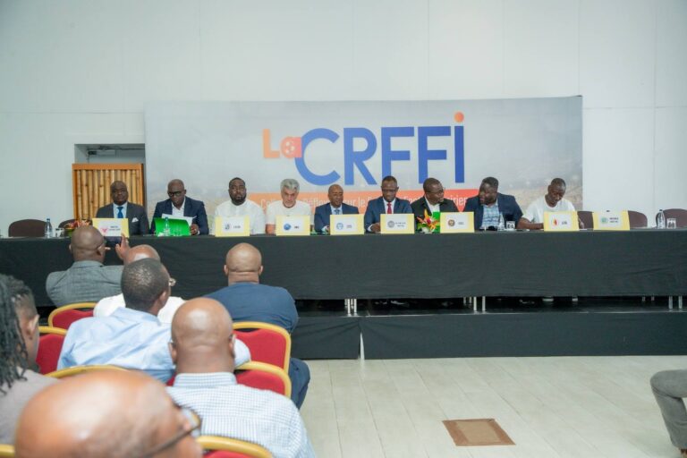 Plusieurs figures du football ivoirien réunies autour de la CRFFI pour réfléchir à l’avenir du ballon rond national