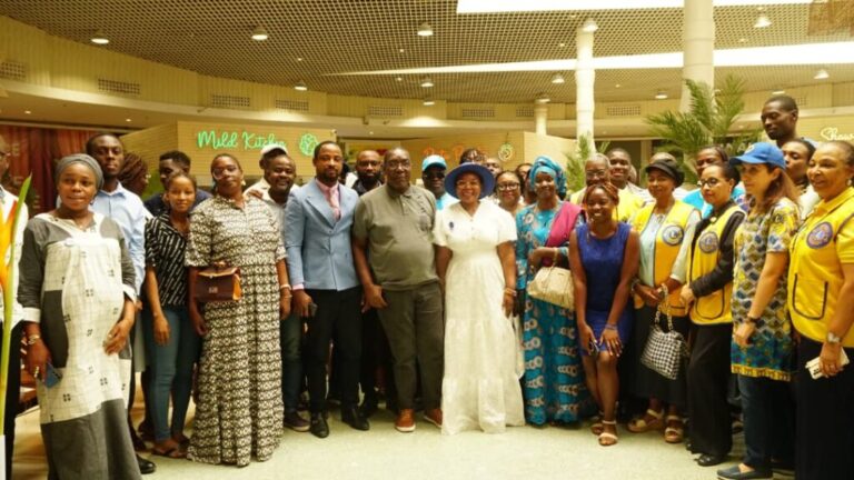 Conférence sur le cancer de la prostate : l’ONG Hope of Humanity mobilise et sensibilise à Playce Marcory